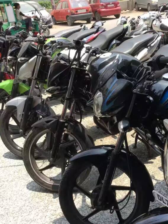 सेकंड हैंड बाइक लेने के लिए बेस्ट है दिल्ली की ये मार्केट