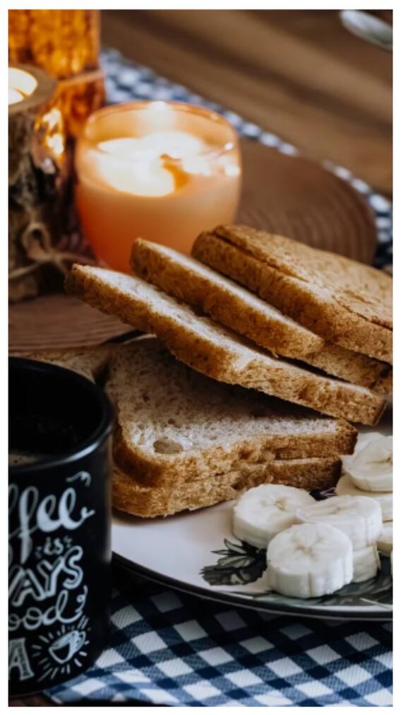 सुबह-सुबह खाली पेट सबसे पहले क्या खाना-पीना चाहिए