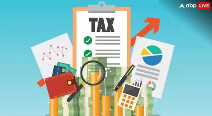 त्यानंतर तुम्ही चॅटिंगच्या माध्यमातून पॅन नंबर, आधार नंबर, बँकेचे डिटेल्स अशी महत्त्वाची माहिती क्लियर टॅक्सला द्यायची आहे.