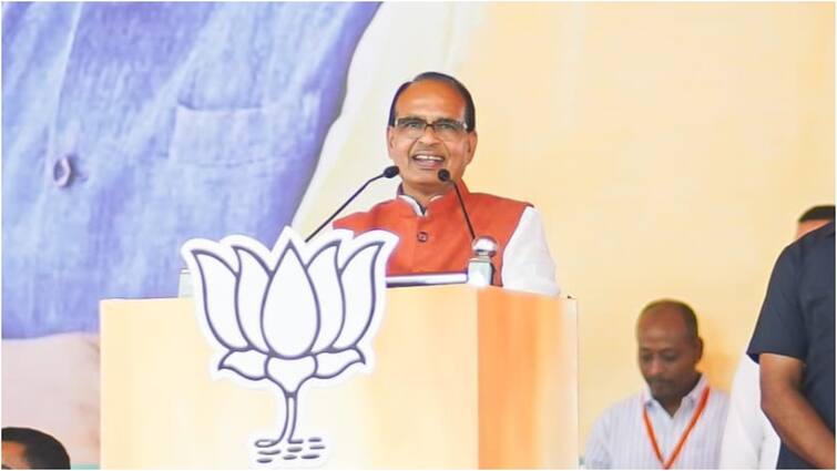 shivraj singh chouhan said Jharkhand is heading towards ruin and destruction JMM Meaning Hemant Soren Government 'झारखंड बर्बादी और तबाही की ओर', शिवराज चौहान का हेमंत सोरेन सरकार पर हमला, JMM का बताया मतलब