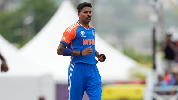 Hardik Pandya bowling fitness test monitoring Vijay Hazare Trophy before Champions Trophy 2025 अगर ऐसा हुआ तो Champions Trophy 2025 नहीं खेल पाएंगे पांड्या, जानें क्यों है टीम इंडिया से बाहर होने का डर