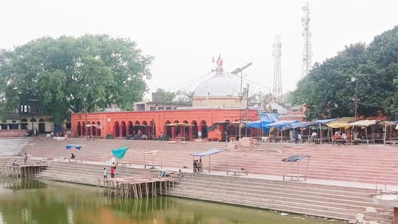 Sawan 2024: देश में एकमात्र बक्सर के ब्रह्मेश्वरनाथ मंदिर का दरवाजा पश्चिम क्यों है? गजनवी से जुड़ा है चमत्कारी इतिहास Sawan 2024: देश में एकमात्र बक्सर के ब्रह्मेश्वरनाथ मंदिर का दरवाजा पश्चिम क्यों है? गजनवी से जुड़ा है चमत्कारी इतिहास