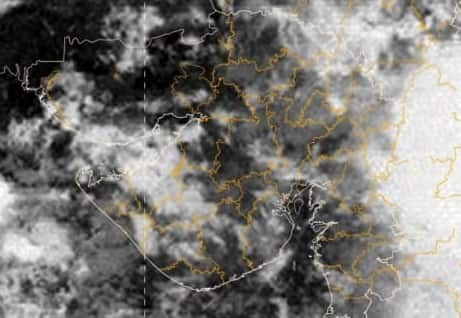 Heavy rain will occur in these districts of Gujarat for the next three hours Gujarat Rain: આગામી 3 કલાક આ જિલ્લાઓમાં પડશે વરસાદ, જાણો હવામાન વિભાગની આગાહી