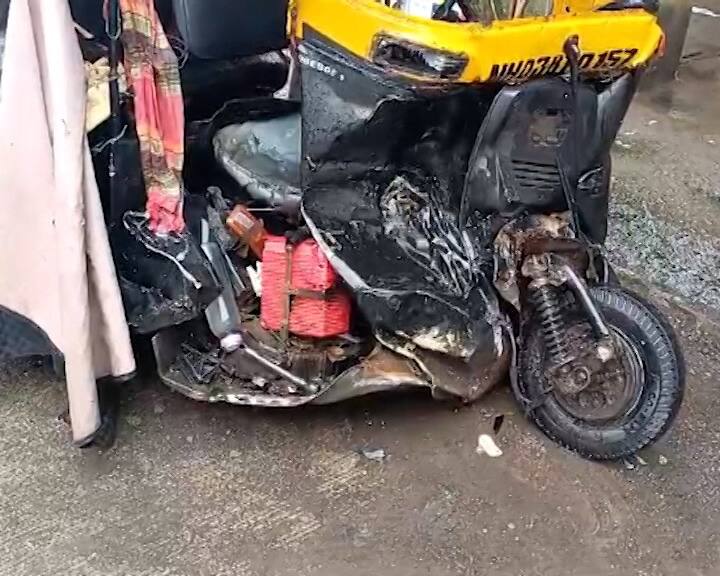 एका रिक्षाचालकाची प्रकृती गंभीर असल्याची माहिती मिळत आहे. दरम्यान, अपघातानंतर ऑडी चालकानं घटनास्थळावरुन पळ काढल्याची माहिती मिळत आहे.