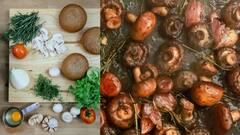 Butter Garlic Mushroom: தோசைக்கு நல்ல காம்பினேசன் பட்டர் கார்லிக் மஷ்ரும்; ரெசிபி!