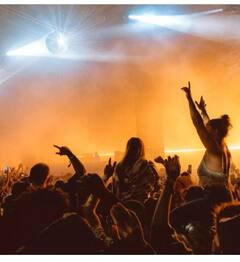 Singer Death: ਮਸ਼ਹੂਰ ਗਾਇਕ ਦੀ ਦਰਦਨਾਕ ਮੌਤ, ਫੈਨਜ਼ ਦੀ ਇਸ ਹਰਕਤ ਕਾਰਨ ਵਾਪਰਿਆ ਵੱਡਾ ਭਾਣਾ