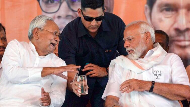 Centre Rules Out Special Status For Bihar RJD Takes Swipes At Nitish Kumar Special Status: బిహార్‌కి ప్రత్యేక హోదా ఇచ్చే ఆలోచనే లేదు, తేల్చి చెప్పిన కేంద్రం - నితీశ్‌ ఏం చేస్తారు?