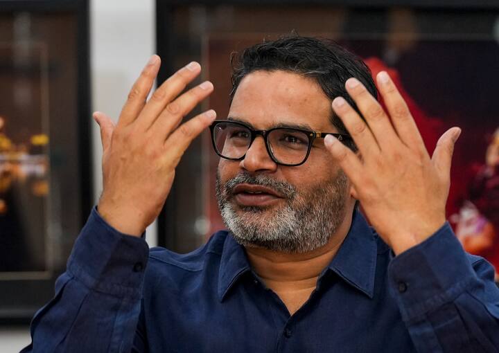 पीके ने आगे बताया कि बुजुर्गों (पुरुष-महिला) के लिए 2000 रुपए पेंशन की व्यवस्था की जाएगी.