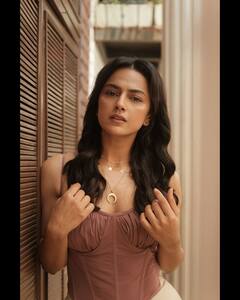 Shraddha Srinath: శ్రద్ధా శ్రీనాథ్ హెయిర్ స్టైల్ మారింది - విశ్వక్ 'మెకానిక్ రాకీ' కోసమేనా?