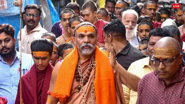 shankaracharya questions pm modi cow slaughter reason 'હિન્દુ હિન્દુ કરો છો', શંકરાચાર્ય અવિમુક્તેશ્વરાનંદે PM મોદી વિશે એવું શું કહી દીધું કે મચી ગયો હોબાળો