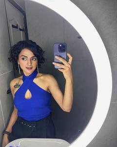 Shraddha Srinath: శ్రద్ధా శ్రీనాథ్ హెయిర్ స్టైల్ మారింది - విశ్వక్ 'మెకానిక్ రాకీ' కోసమేనా?