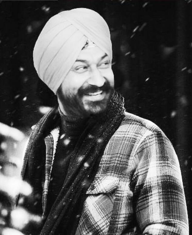 सोढ़ी ने कहा- 'मैं लुधियाना में जनरल की टिकट ले रहा था उस दौरान कई लोगों को रोका था. मैं जनरल डिब्बे में जाकर सो जाता था. जनरल के डिब्बों में टिकट देखने वाले टीसी भी बहुत कम आते थे.'