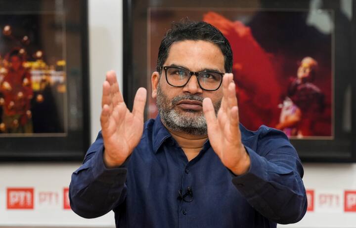 पीके नाम से मशहूर जन सुराज के संस्थापक ने वो ऐलान किया, जिसने बिहार में खलबली मचाई है.