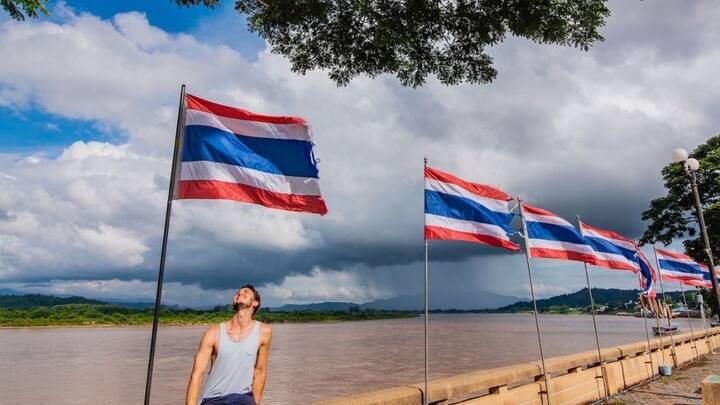 तो वहीं बहुत से टूरिस्ट साउथ ईस्ट एशिया के देश घूमने जाते हैं. जिनमें कई भारतीय थाईलैंड घूमने जाते हैं.