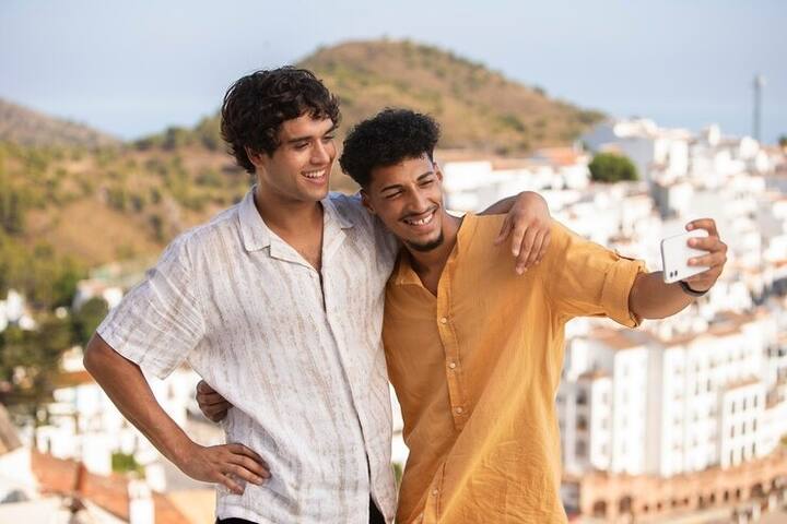 మీ బెస్ట్ ఫ్రెండ్ కూడా మీతో కోపంగా ఉంటే.. మీరు అతన్ని లేదా ఆమెను బుజ్జగించాలనుకుంటే ఈ ఫ్రెండ్షిప్ డే రోజు ఈ చిట్కాలను ఫాలో అయిపోండి.