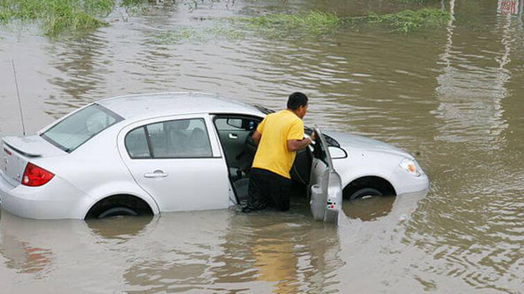 Car Insurance: Is the insurance money available for drowning the car in the rain or drowning in the water? This is the rule Car Insurance: ਕੀ ਮੀਂਹ ਵਿੱਚ ਕਾਰ ਦੇ ਡੁੱਬ ਜਾਣ ਜਾਂ ਪਾਣੀ ਵਿੱਚ ਰੁੜ੍ਹ ਜਾਨ 'ਤੇ ਮਿਲਦਾ ਹੈ  ਬੀਮੇ ਦਾ ਪੈਸਾ? ਇਹ ਹੈ ਨਿਯਮ