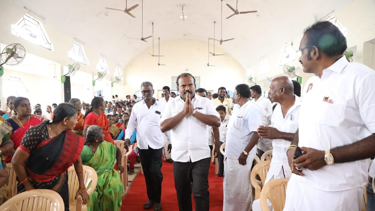 2026  தேர்தலில் 200 தொகுதி இலக்கையும் கடந்து வெற்றி பெற அனைவரும் பணியாற்ற வேண்டும் - அமைச்சர் கீதாஜீவன்