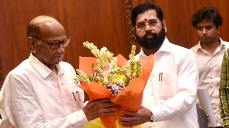 Sharad Pawar Meets CM Eknath Shinde Discussion on Maratha reservation Maharashtra News ann CM एकनाथ शिंदे और शरद पवार के बीच एक घंटे चली बैठक, मुख्यमंत्री ने दिलाया ये भरोसा