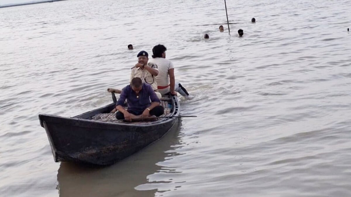 पहली सोमवारी पर बिहार में बड़ा हादसा, भागलपुर में 4 लोग डूबे, तीन की मौत