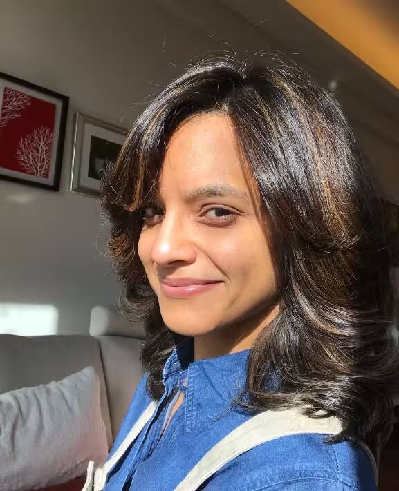 2010 मध्ये अनायताच्या 'वेल डन अब्बा' हा चित्रपट प्रदर्शित झाला होता. या चित्रपटात त्याने बोमन इराणी आणि मिनिषा लांबासोबत स्क्रीन शेअर केली होती. या चित्रपटाला सामाजिक विषयावरील सर्वोत्कृष्ट चित्रपटाचा राष्ट्रीय पुरस्कार मिळाला. तथापि, या यशानंतरही 2011 मध्ये रिलीज झालेला 'फोर्स' हा तिचा शेवटचा चित्रपट होता. जेव्हा हा चित्रपट प्रदर्शित झाला तेव्हा अनायता ही अवघ्या 27 वर्षांची होती.