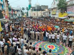 नगर भ्रमण पर निकले भगवान महाकाल, मन महेश के रूप में दिए दर्शन, देखें तस्वीरें