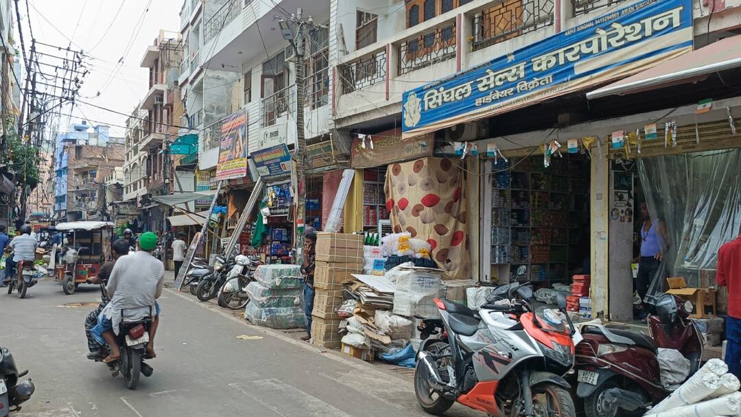 Budget 2024: बजट से पहले ही नाराज दिखे कानपुर के व्यापारी, कहा- 'सरकार से ढेले भर की उम्मीद नहीं' Budget 2024 kanpur traders appeared angry before modi government budget ann Budget 2024: बजट से पहले ही नाराज दिखे कानपुर के व्यापारी, कहा- 'सरकार से ढेले भर की उम्मीद नहीं'