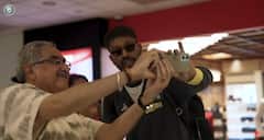 Hardik Pandya : 'ऑल इज वेल', हार्दिक पांड्या मोठ्या भावाच्या भूमिकेत,सूर्यकुमारचं अनोखं अभिनंदन, सर्वांची मनं जिंकली