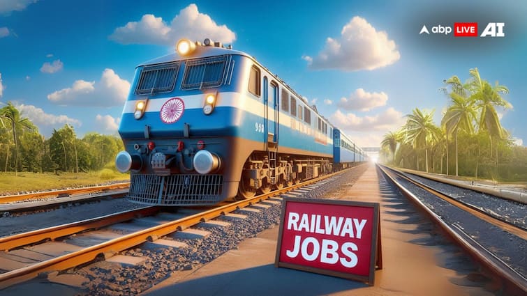 RRB Mumbai JE Recruitment 2024 for 7934 Vacancies From 30 July to 29 August at rrbmumbai.gov.in Indian Railway Jobs RRB JE Recruitment 2024: इंजीनियरिंग की है तो हो गई बल्ले-बल्ले, इंडियन रेलवे देगा 7934 पदों पर नौकरी