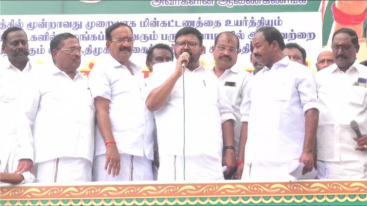 Admk Vaigaichelvan says ops looking to join the AIADMK because there is no jackfruit business in Ramanathapuram - TNN Vaigaiselvan: ராமநாதபுரத்தில் பலாப்பழம் வியாபாரம் ஆகாததால் அதிமுகவிற்கு வர பார்க்கிறார் - வைகைச்செல்வன் விமர்சனம்