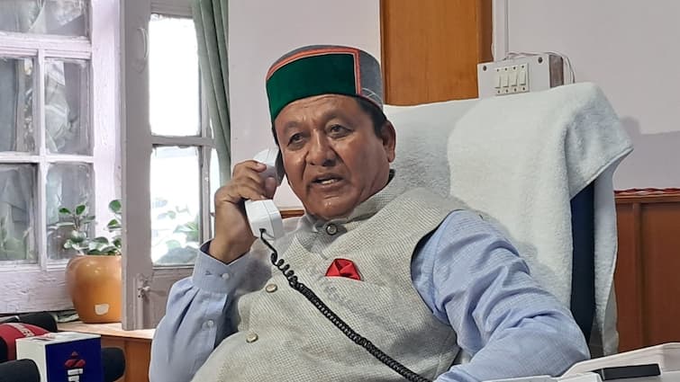 Himachal Revenue Minister Jagat Singh Negi attacks on BJP Government for Budget 2024 ann 'मोदी बचाओ-बीजेपी बचाओ है केंद्र का बजट', हिमाचल के मंत्री जगत सिंह नेगी का सरकार पर निशाना