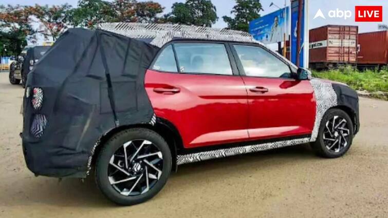 2024 Hyundai Alcazar Facelift spotted three row SUV come with fresh look LED lights Hyundai Alcazar Facelift: लॉन्चिंग से पहले स्पॉट हुई हुंडई अल्काजार फेसलिफ्ट, नए लुक के साथ होगी पेश!