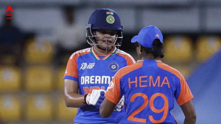 Shafali Verma smashes fifty Deepti Sharma shines with ball India into Womens Asia Cup 2024 win vs Nepal Women's Asia Cup 2024: ওপেনিং জুটির দৌরাত্ম্য়, বল হাতে অনবদ্য দীপ্তি, টানা তিন জয়ে এশিয়া কাপের সেমিফাইনালে ভারত