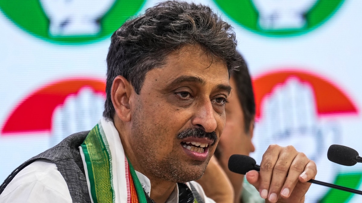 ‘मुझे शब्दों में नहीं पड़ना है’, पाकिस्तान के खिलाफ ऑपरेशन सिंदूर पर क्या बोले कांग्रेस सांसद