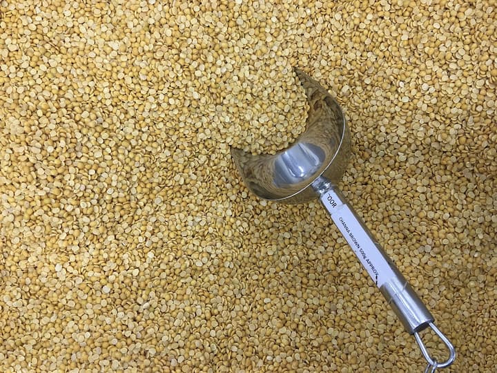 நம் அனைவரது வீட்டில் ஏதேனும் ஒரு வகையில் பருப்பு வகைகளை அன்றாட சமையலுக்கு பயன்படுத்தி வருகிறோம்.