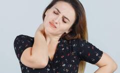 ਸਿਰਫ ਸਰਵਾਈਕਲ ਨਾਲ ਨਹੀਂ, ਤਣਾਅ ਕਰਕੇ ਵੀ ਹੁੰਦਾ ਧੌਣ 'ਚ ਦਰਦ, ਇਸ ਤਰੀਕੇ ਨਾਲ ਕਰੋ ਠੀਕ