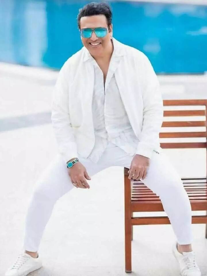 गोविंदा नेहमी त्याच्या चाहत्यांसोबत फोटो आणि वैयक्तिक आयुष्याबाबतचे अपडेट शेअर करत असतो.