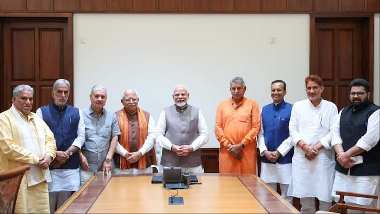 pm Narendra Modi meet Haryana bjp lok sabha rajya sabha mps and State bjp president Mohan Lal Badoli Assembly Election 2024 हरियाणा विधानसभा चुनाव से पहले PM मोदी से मिले BJP सांसद, मोहन लाल बड़ौली ने बताया क्या हुई बात?