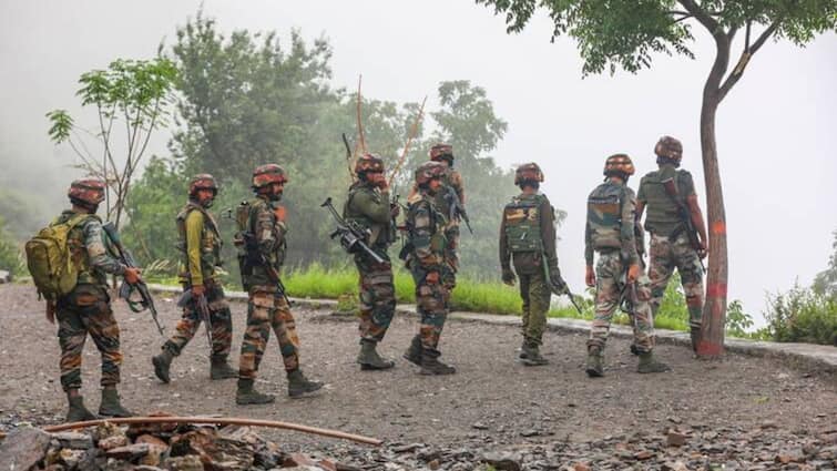 Kupwara news Jammu and Kashmir Encounter Between Security Forces Terrorists Encounter Breaks Out Between Security Forces And Terrorists In J&K's Kupwara