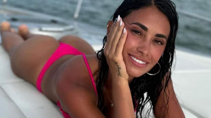 Antonela recently shared some vacation photos on Instagram, revealing Messi with his foot wrapped in a heavy bandage. Image Credits: (Instagram/ @antonelaroccuzzo)