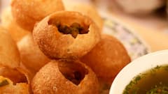 Fuchka in Abroad: ১০ টাকায় মেলে ৪/৫টি, ফাউ চাইলেও পাওয়া যায় কলকাতায়, পৃথিবীর অন্যত্র ফুচকা মহার্ঘ