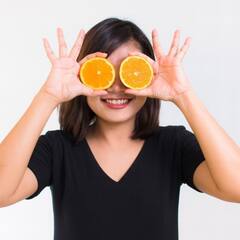 Vitamin C Deficiency: ਵਿਟਾਮਿਨ ਸੀ ਦੀ ਕਮੀ ਕਾਰਨ ਦੰਦਾਂ ਤੋਂ ਖੂਨ ਨਿਕਲਣਾ ਤੋਂ ਲੈ ਕੇ ਵਾਲਾਂ ਸੰਬੰਧੀ ਆ ਸਕਦੀਆਂ ਸਮੱਸਿਆਵਾਂ