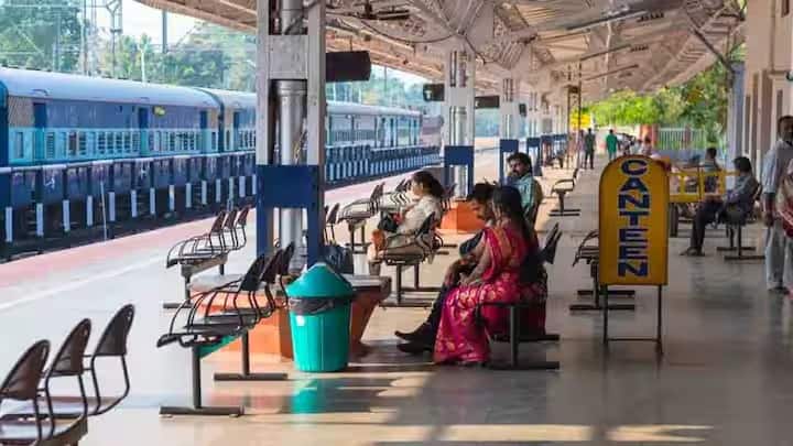 जगातील सर्वात मोठ्या रेल्वेसेवांपैकी भारतीय रेल्वेचा चौथा क्रमांक लागतो.