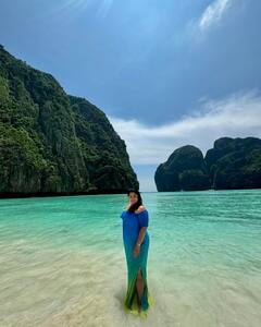 Dil Raju Daughter: దిల్ రాజు కుమార్తెను స్విమ్ సూట్‌లో చూశారా - వైరల్ ఫోటోలు