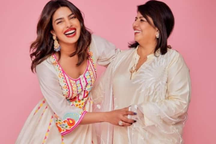 If you want a simple look, then you can wear a white colored gown like Priyanka. Carry long earrings with this gown.