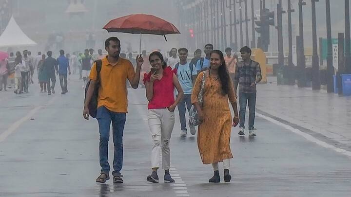 राष्ट्रीय राजधानी दिल्ली के पालम, द्वारका, आईजीआई एयरपोर्ट, लाजपत नगर, सफदरजंग, वसंत कुंज, आश्रम, दिल्ली कैंट सहित कई इलाकों में सुबह के समय हल्की बारिश हुई.
