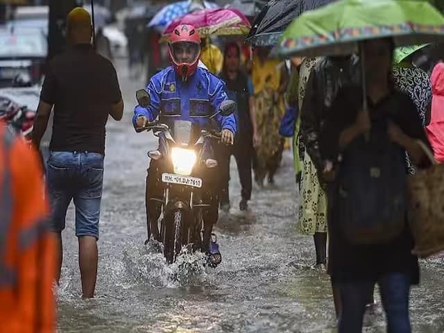In these 10 states of India, the Meteorological Department has issued an alert of heavy rainfall Rain Forecast: દેશના આ 10 રાજ્યોને ઘમરોળશે મેધરાજા,  આજે અનરાધાર  વરસાદની  આગાહી
