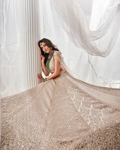 Nora Fatehi Photos: એથનિક લુકમાં મહારાણી લાગી નોરા ફતેહી, જુઓ તસવીરો