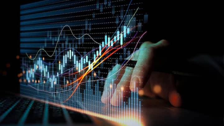 মর্গ্যান স্ট্যানলি বলছে ITC-র শেয়ারের দাম ৫০৬ টাকা পর্যন্ত বাড়তে পারে। ফলে এই স্টকে নজর রাখতে হবে।    ছবি- ফ্রিপিক