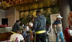 Photos: બધા કહેતા હતા કે ટક્કર થસે પણ આટો ગળે મળ્યા, જોવો સૂર્ય-પંડ્યાની આ દિલ જીતી લે તેવી તસવીરો