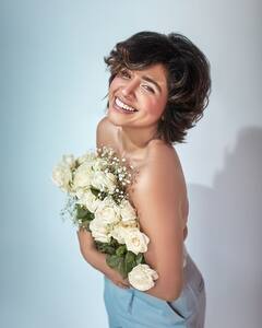 Sanskruti Balgude : दिल गार्डन गार्डन हों गया! मराठी अभिनेत्रीच्या टॉपलेस फोटोंची चर्चा